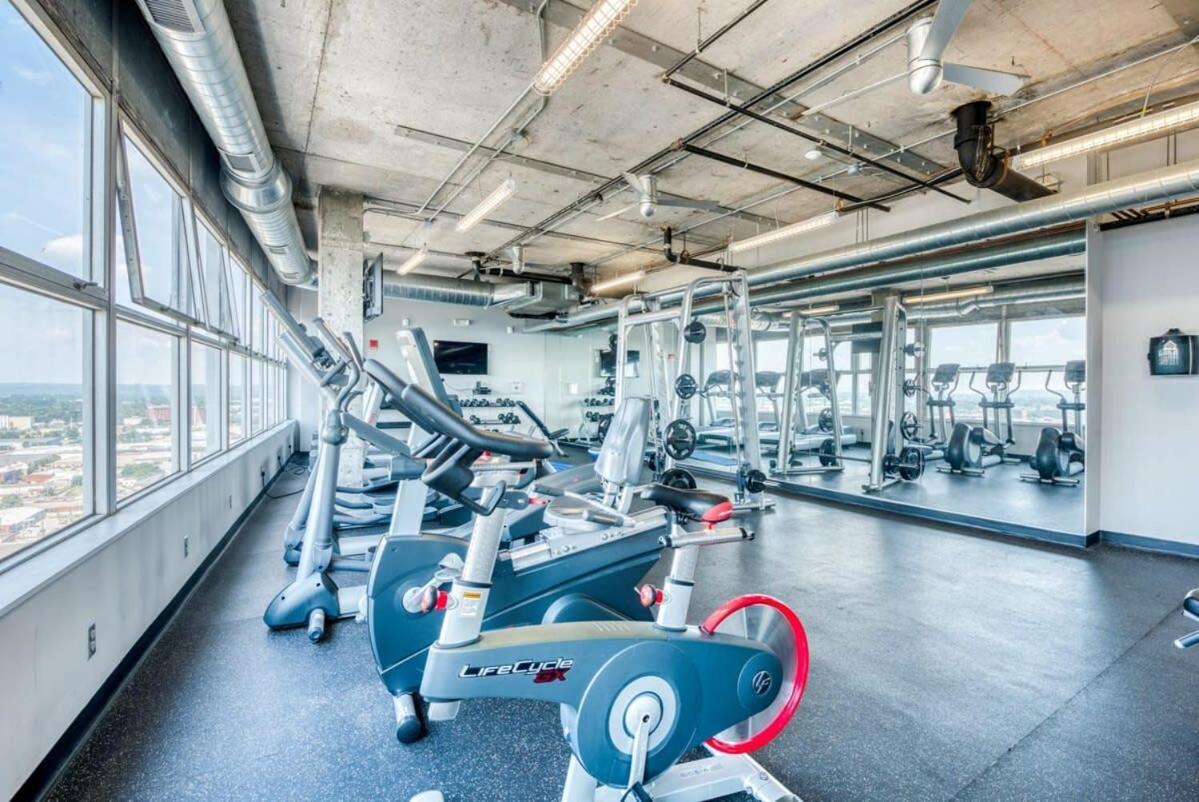 Cozysuites 800 Tower 2Br With Gym! 26 Louisville Exteriör bild