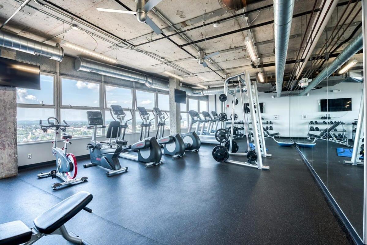 Cozysuites 800 Tower 2Br With Gym! 26 Louisville Exteriör bild