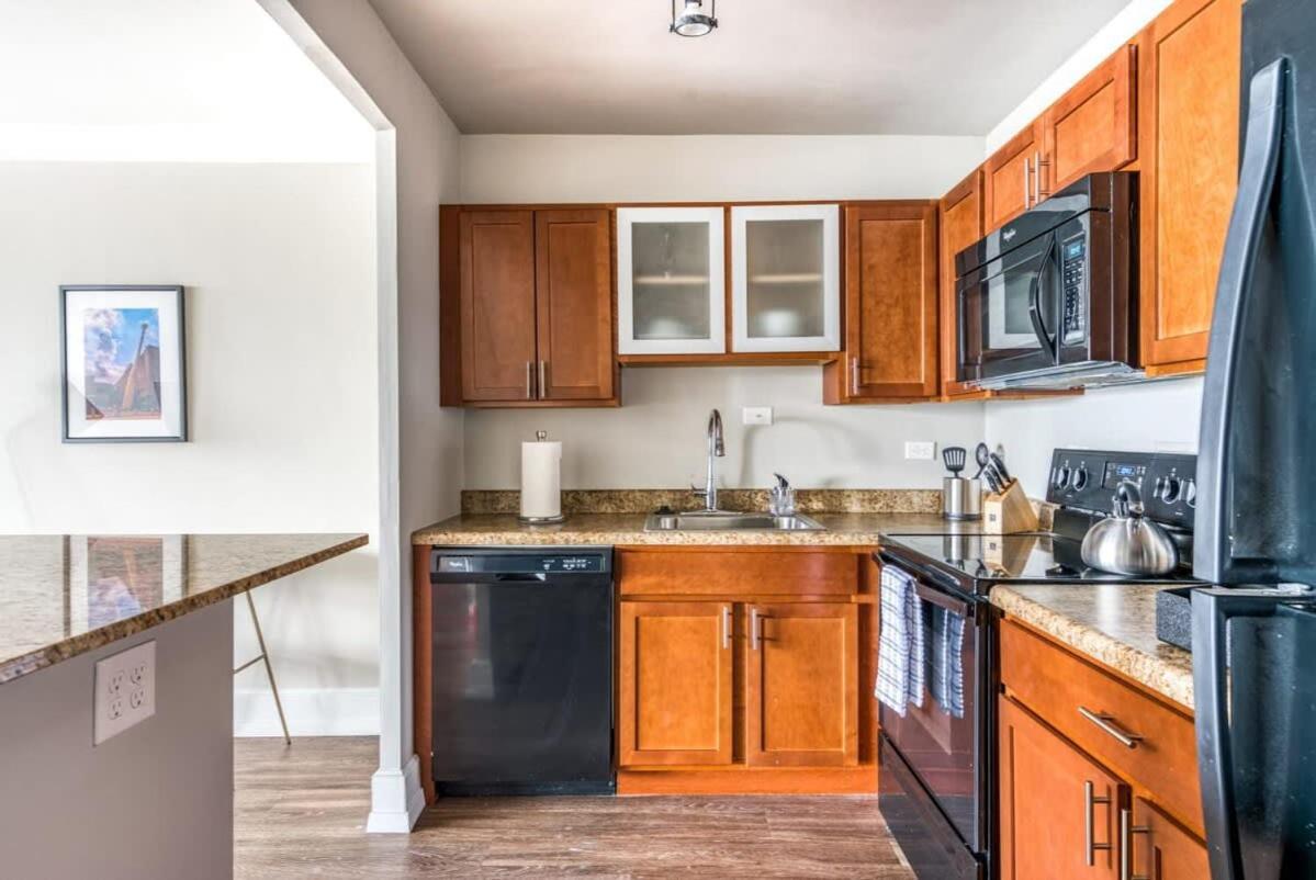 Cozysuites 800 Tower 2Br With Gym! 26 Louisville Exteriör bild