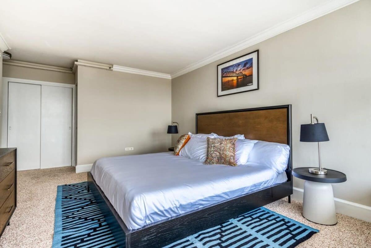 Cozysuites 800 Tower 2Br With Gym! 26 Louisville Exteriör bild