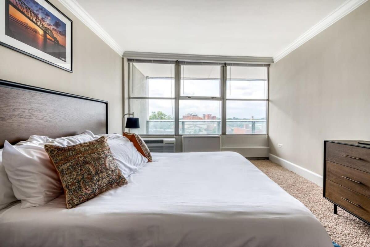 Cozysuites 800 Tower 2Br With Gym! 26 Louisville Exteriör bild
