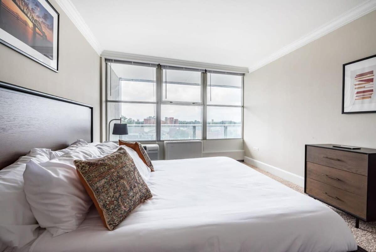 Cozysuites 800 Tower 2Br With Gym! 26 Louisville Exteriör bild